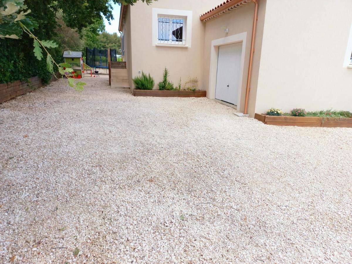 Charmante Villa Dans Un Village Paisible Aux Portes D'Uzes Et Des Cevennes Saint-Hippolyte-de-Caton Exterior foto